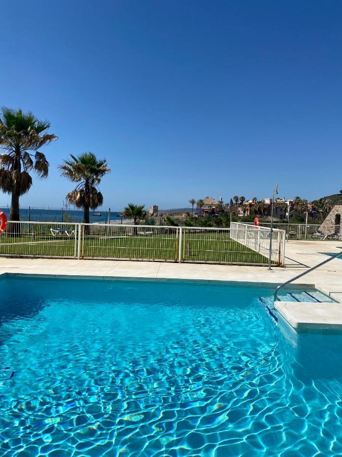 Sunshine Beach Front Complex, Wifi, Modern Casares Eksteriør billede